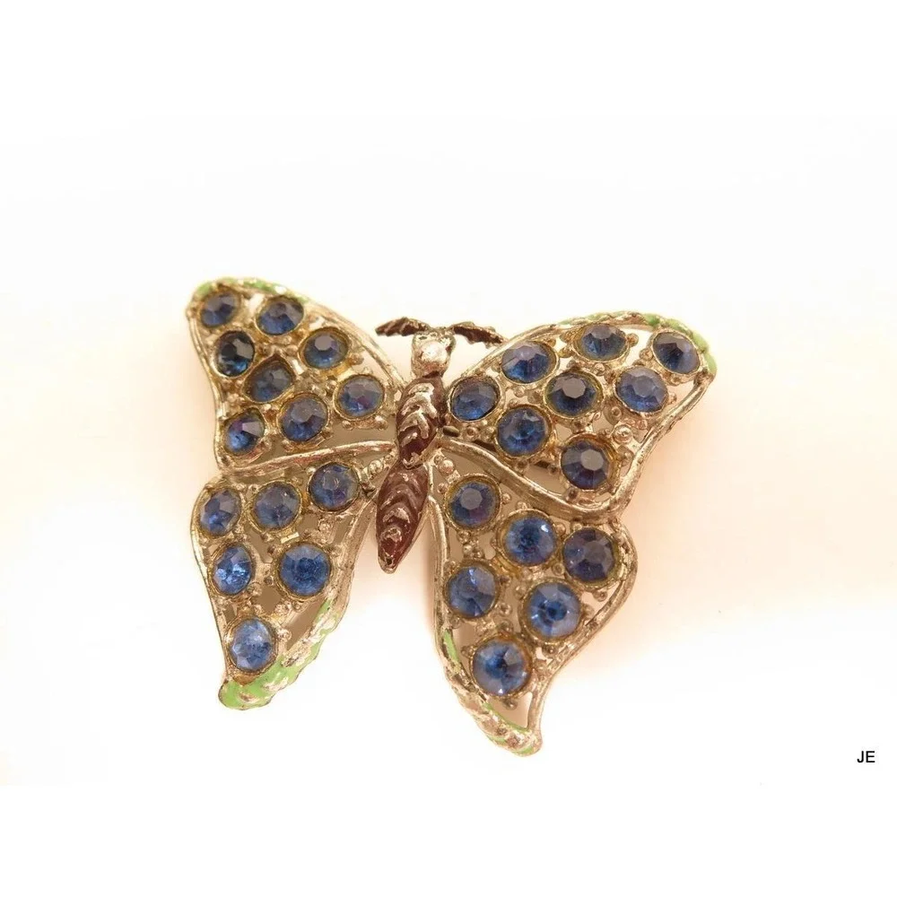 Vintage Art Deco Potmetal‎ Silver Toned Dark Blue Rhinestone Butterfly Pin *A667